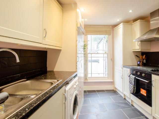 Flat for sale in St Neot, Cornwall