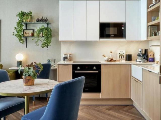 Flat for sale in Colindale, Greater London