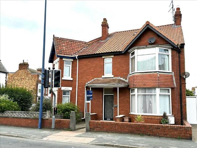 Flat for sale in The Pastures, Filey