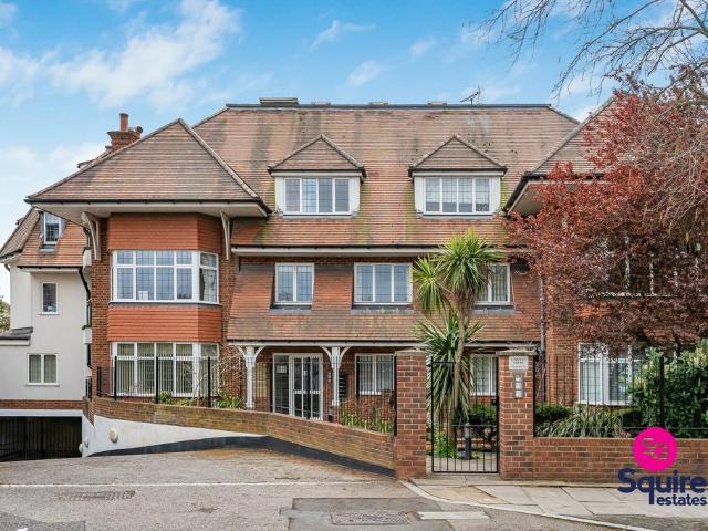 Flat for sale in London Borough of Barnet, Greater London