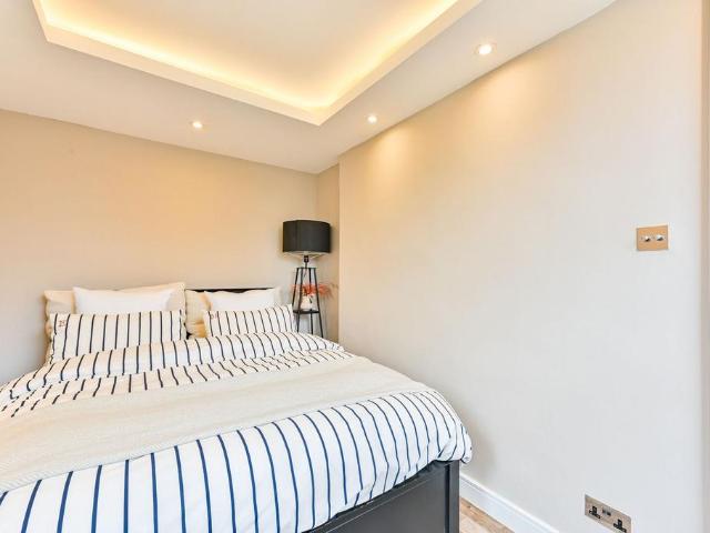 Flat for sale in Greater London