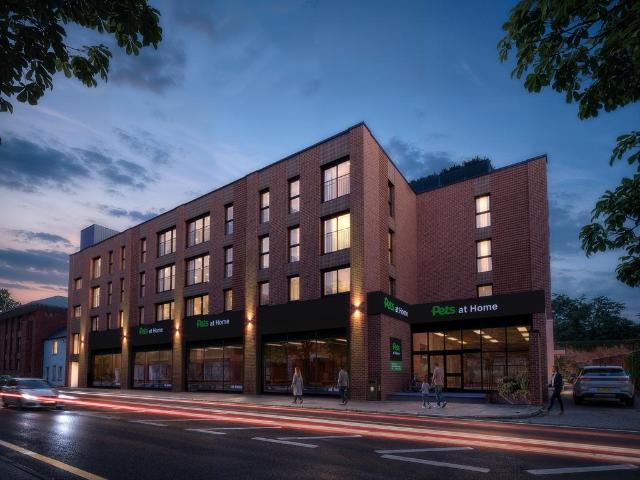 Flat for sale in Epsom, Surrey