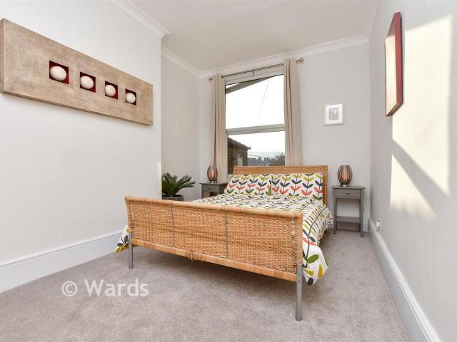 Flat for sale in Cliftonville West, Acol