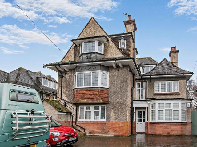 Flat for sale in Upperton, Eastbourne