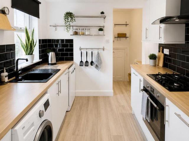 Flat for sale in Heaton, Tyne And Wear