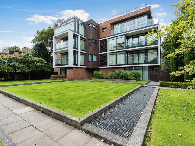 Flat for sale in Georgia, Greater Manchester