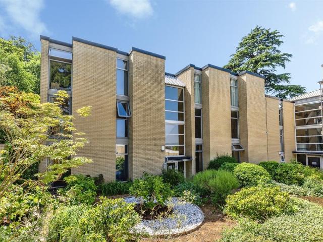 Flat for sale in Feckenham, City Of Bristol