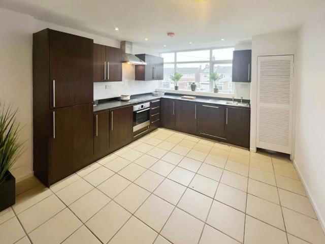 Flat for sale in Holbrooks, West Midlands