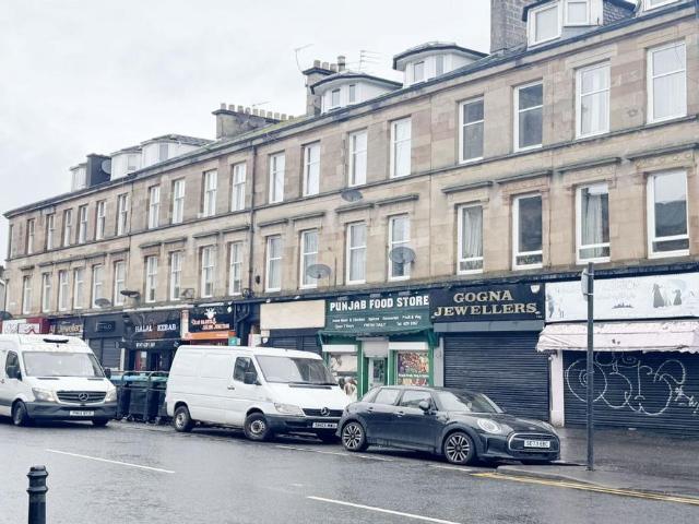 Flat for sale in Strathbungo, Scotland