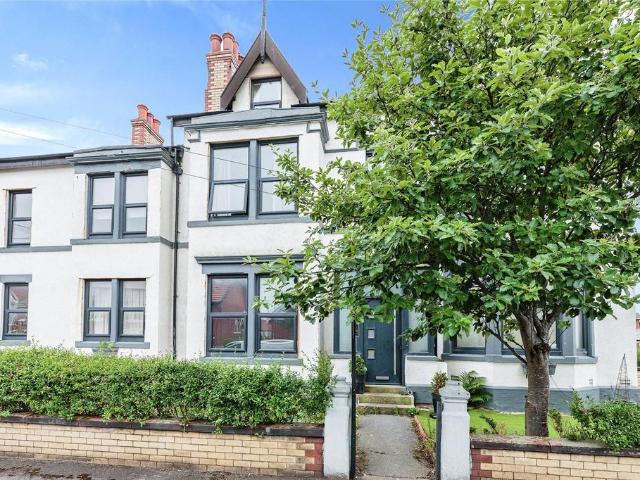 Flat for sale in St Annes, Fylde