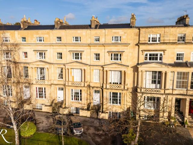 Flat for sale in Montpellier, Golden Valley