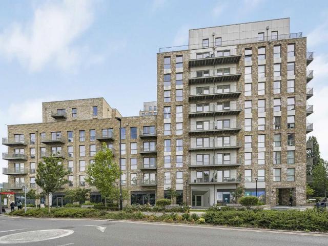 Flat for sale in Alperton, Greater London