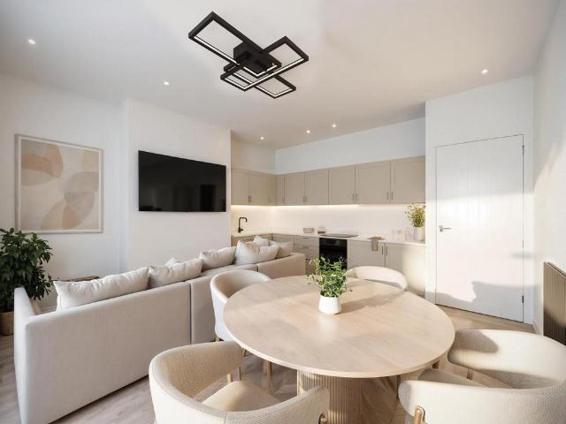 Flat for sale in Chapeltown, West Yorkshire