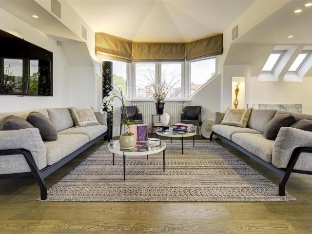 Flat for sale in West Hampstead, Greater London