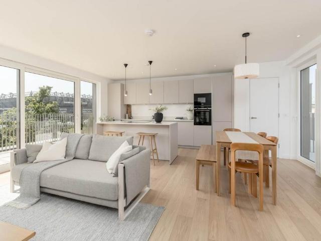 Flat for sale in Balgreen, City of Edinburgh