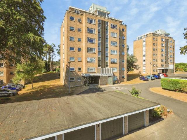 Flat for sale in Upperton, Eastbourne