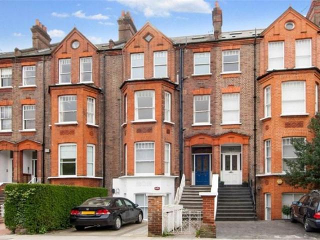 Flat for sale in South Hampstead, Greater London