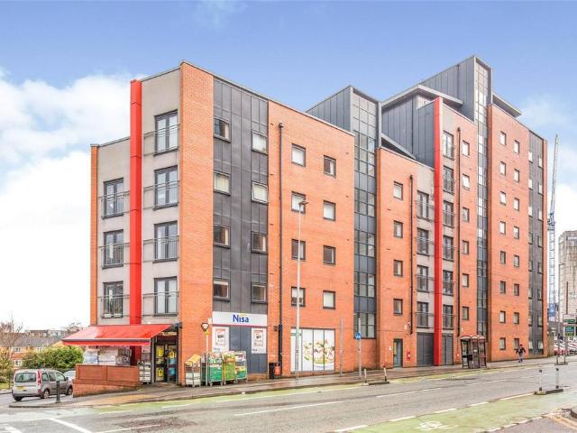 Flat for sale in Blackfriars, Salford