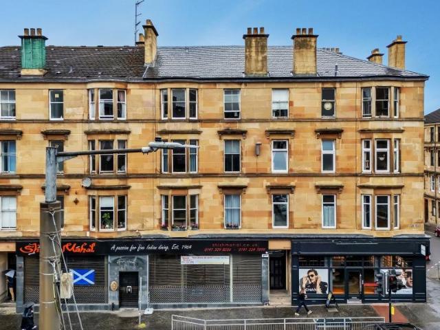 Flat for sale in Park District, Scotland