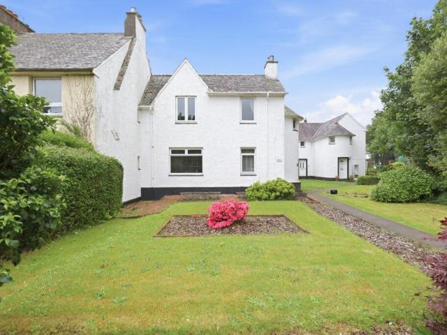 Flat for sale in Mountblow, Kilpatrick