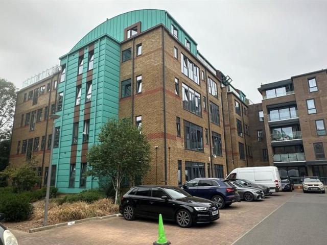 Flat for sale in Cowley, Greater London