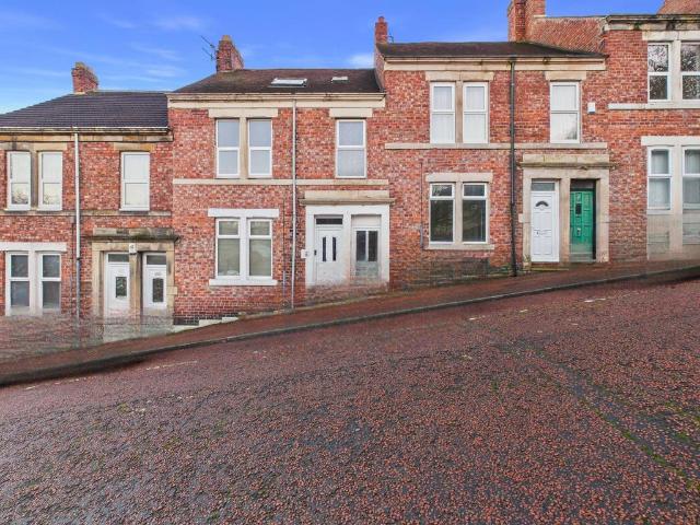 Flat for sale in Tyne And Wear