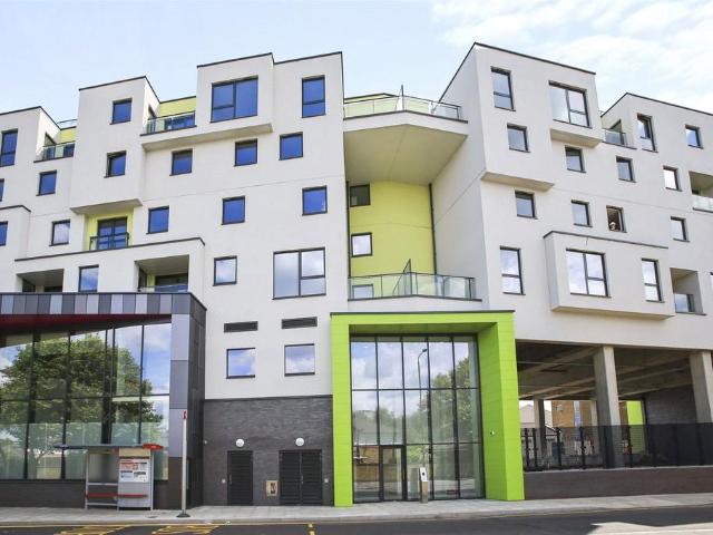 Flat for sale in Bermondsey, Greater London