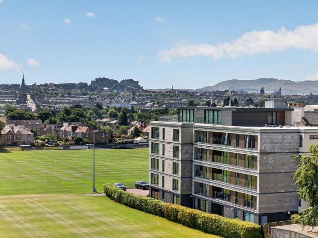 Flat for sale in Goldenacre, Scotland