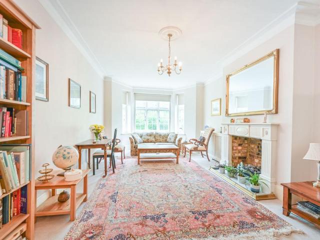 Flat for sale in St. John's Wood, Isle Of Man