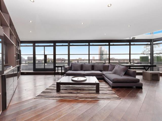 Flat for sale in Spitalfields, Whitechapel