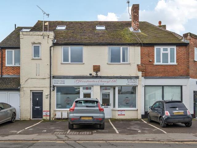 Flat for sale in Westborough, Surrey