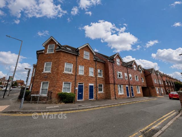 Flat for sale in Westgate-on-Sea, Acol