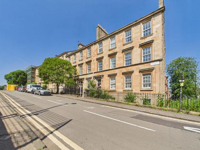 Flat for sale in Garnethill, Scotland