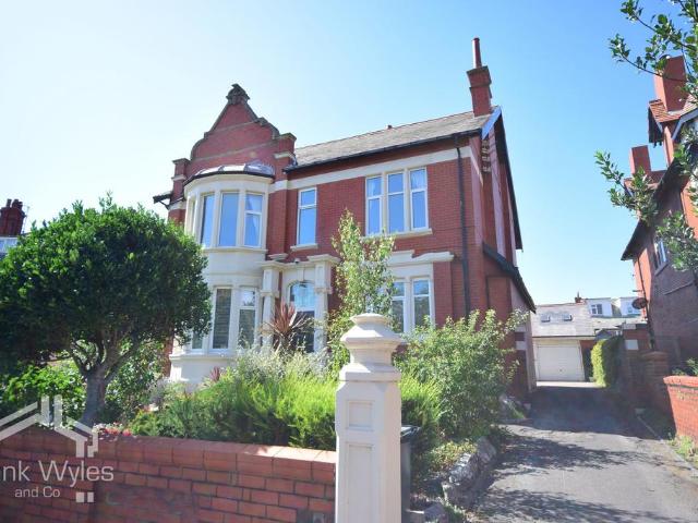 Flat for sale in St Annes, Lytham