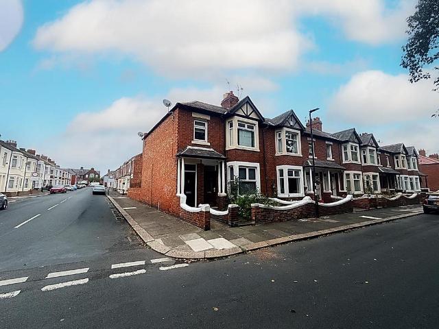 Flat for sale in Howdon, Wallsend