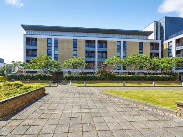 Flat for sale in Comely Bank, City of Edinburgh