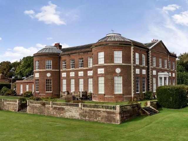 Flat for sale in Cross In Hand, East Sussex