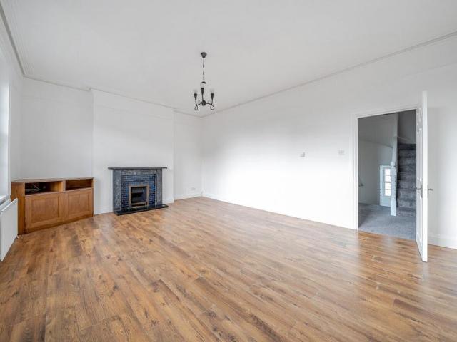 Flat for sale in London Borough of Lewisham, Greater London