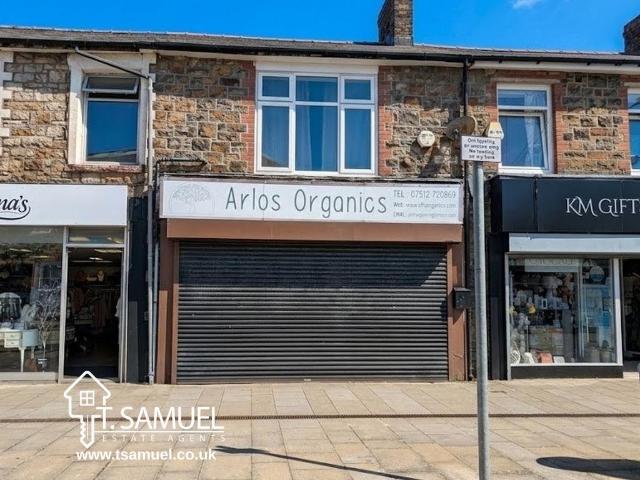 Flat for sale in Hilltop, Vale