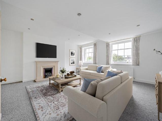 Flat for sale in Hotwells, Feckenham