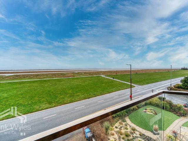 Flat for sale in Isle Of Man