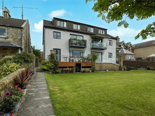 Flat for sale in West Kilbride, Scotland