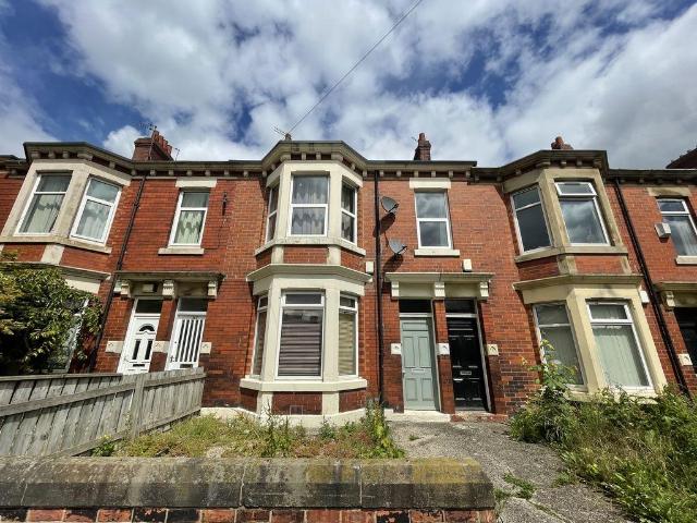 Flat for sale in Heaton, Tyne And Wear
