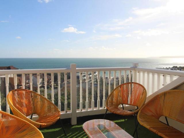 Flat for sale in Boscombe, Bournemouth