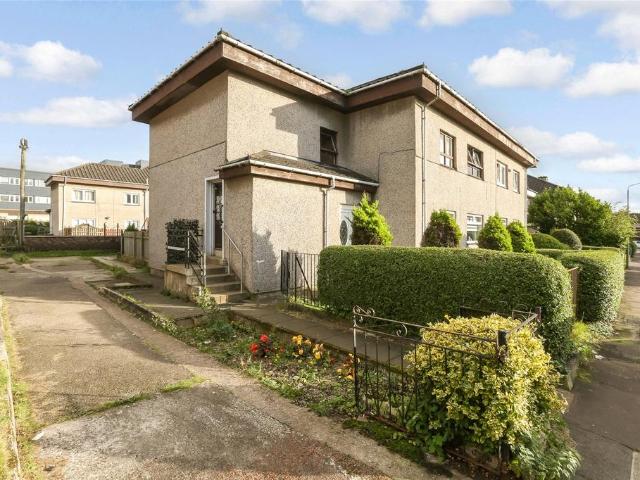 Flat for sale in Springboig, Scotland