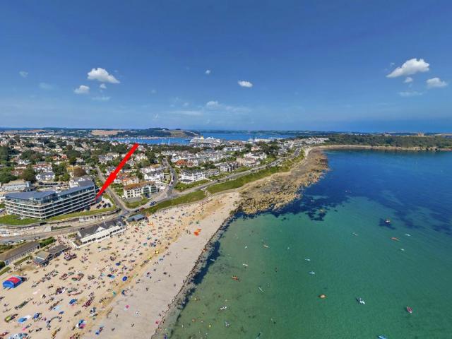 Flat for sale in Falmouth, Cornwall