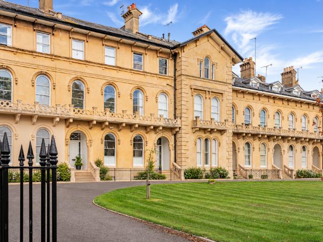 Flat for sale in Warden Hill, Cheltenham