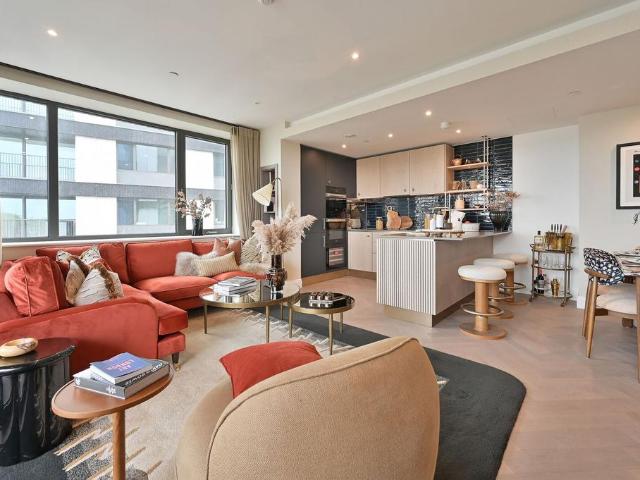 Flat for sale in Chalk Farm, Primrose Hill