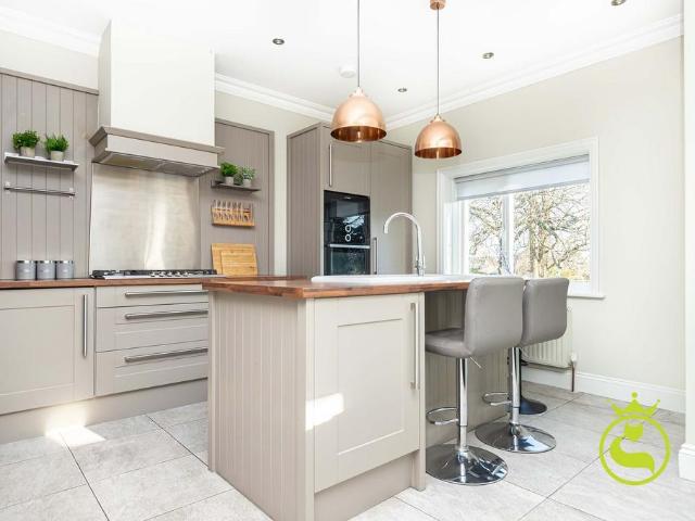 Flat for sale in Penn Hill, Poole