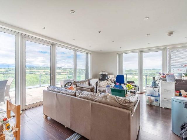 Flat for sale in Isle Of Man